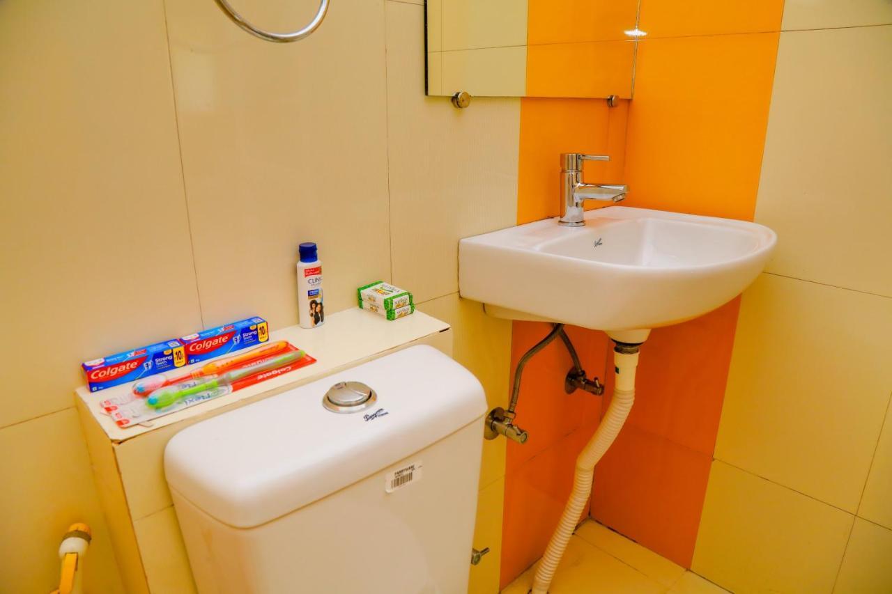 Hotel Jk Grand イェールカードゥ エクステリア 写真